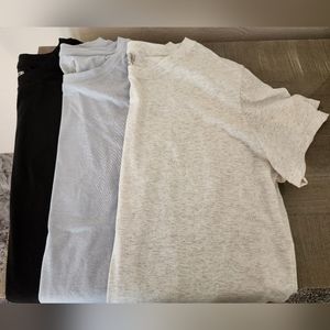 32 Degrees Lot of 3 Shirts - Size XL